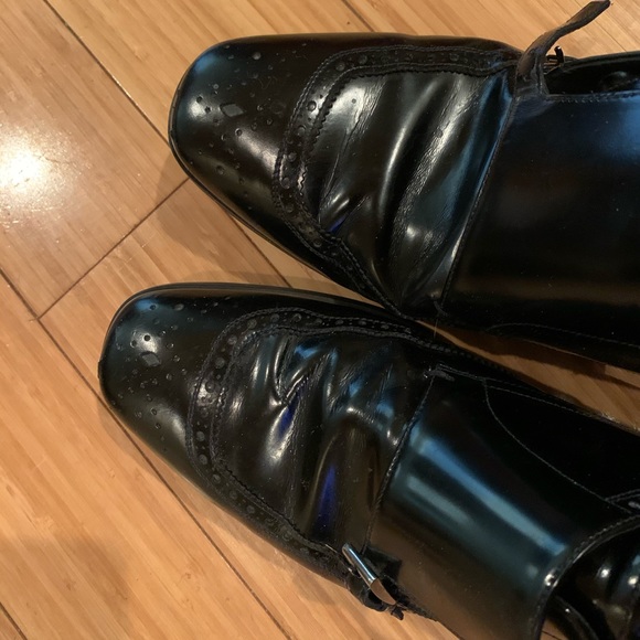 Prada Shoes - Picture 2 of 5